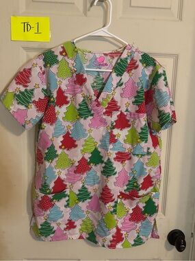 Smart Scrubs Pink Heart Logo Holiday Tree Print Top